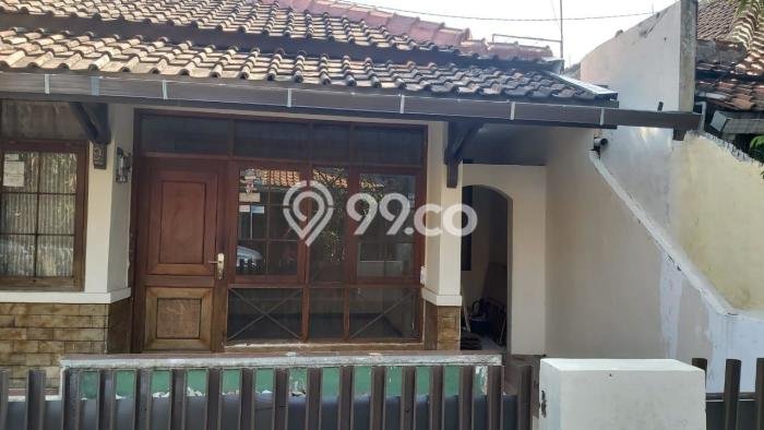 Rumah Luas Asri 5 KT Siap Pakai di Margacinta Bandung Rumah Luas Asri 5 KT Siap Pakai di Margacinta Bandung