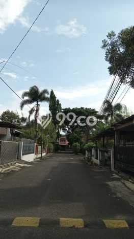 Rumah Modern 4 KT LT 141m2 di Turangga Rumah Modern 4 KT LT 141m2 di Turangga