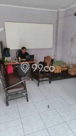 Ruko Dijual di Bandung LT 61m2 & LB 120m2 Lokasi Terbaik! Ruko Dijual di Bandung LT 61m2 & LB 120m2 Lokasi Terbaik!