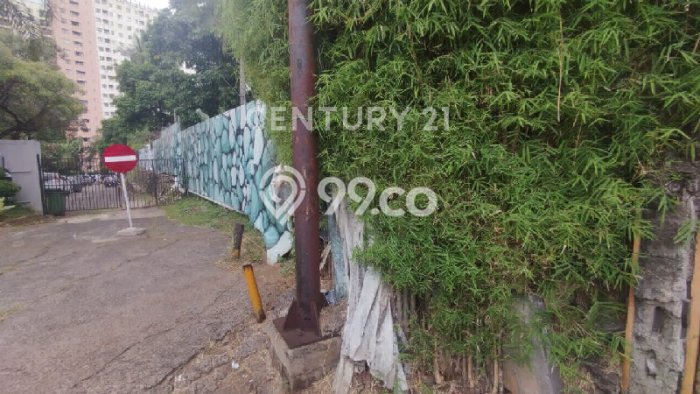 Tanah di Kebagusan, Luas 2504m2m², Dekat Jalan Raya Tanah di Kebagusan, Luas 2504m2m², Dekat Jalan Raya