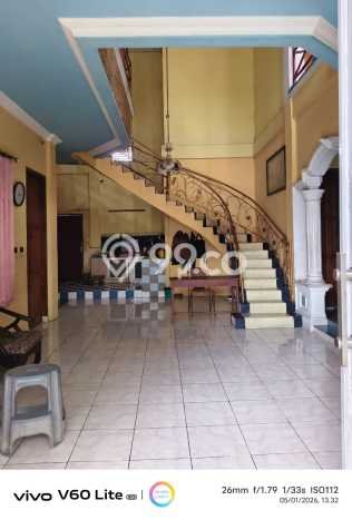 Jual Rumah Strategis Bagus Punya 4 KT di Jombang Cilegon - Jual Rumah Strategis Bagus Punya 4 KT di Jombang Cilegon -