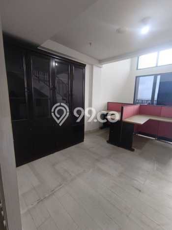 Kantor Komersial Disewakan di Pancoran Jakarta Selatan Luas 99m2 Kantor Komersial Disewakan di Pancoran Jakarta Selatan Luas 99m2