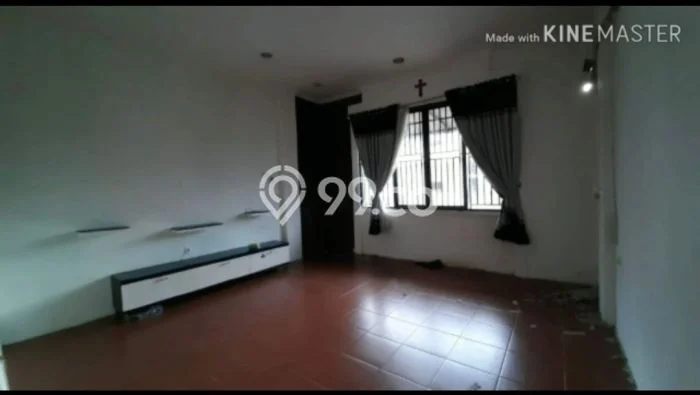 Lokasi Strategis! Dijual Ruko Bisnis di Pontianak Kota, Pontianak Kondisi Bagus Lokasi Strategis! Dijual Ruko Bisnis di Pontianak Kota, Pontianak Kondisi Bagus