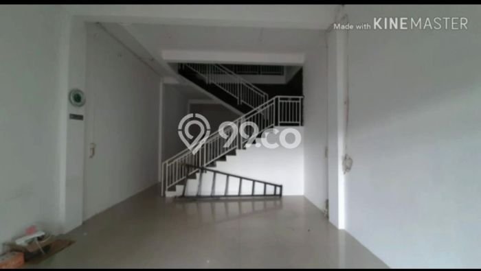 Lokasi Strategis! Dijual Ruko Bisnis di Pontianak Kota, Pontianak Kondisi Bagus Lokasi Strategis! Dijual Ruko Bisnis di Pontianak Kota, Pontianak Kondisi Bagus