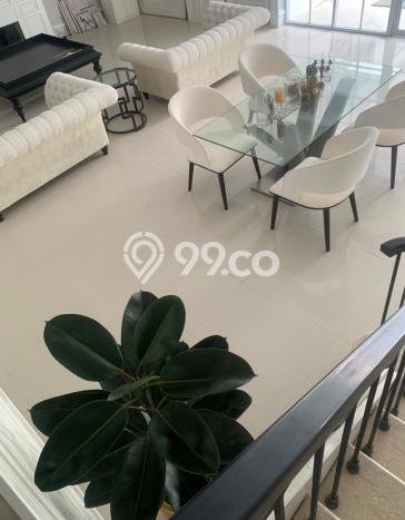 Hunian Mewah LB 750m2 Siap Pakai Desain Elegan di Kota Baru Parahyangan, Bandung Hunian Mewah LB 750m2 Siap Pakai Desain Elegan di Kota Baru Parahyangan, Bandung