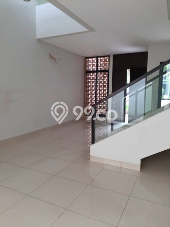 Rumah Luxury Modern Tanpa Renovasi di Summarecon Bandung Bandung Rumah Luxury Modern Tanpa Renovasi di Summarecon Bandung Bandung