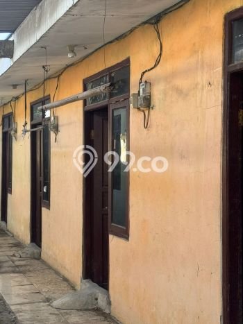 Dijual Segera Kost 25 Kamar, 10 Kamar Mandi di Cikarang Utara, Cikarang, Luas 900m2 Dijual Segera Kost 25 Kamar, 10 Kamar Mandi di Cikarang Utara, Cikarang, Luas 900m2
