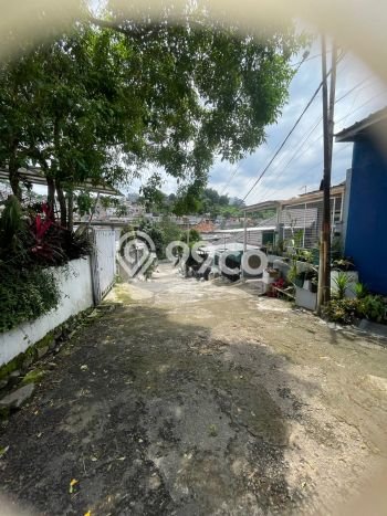 For Sale Rumah 3 Kamar Lokasi Ideal Bagus dan Strategis di Cibeunying Kidul For Sale Rumah 3 Kamar Lokasi Ideal Bagus dan Strategis di Cibeunying Kidul