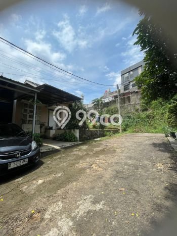 For Sale Rumah 3 Kamar Lokasi Ideal Bagus dan Strategis di Cibeunying Kidul For Sale Rumah 3 Kamar Lokasi Ideal Bagus dan Strategis di Cibeunying Kidul