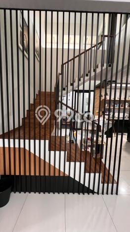 Rumah Modern 3 Kamar LT 144m2 di Taman Holis Indah Rumah Modern 3 Kamar LT 144m2 di Taman Holis Indah