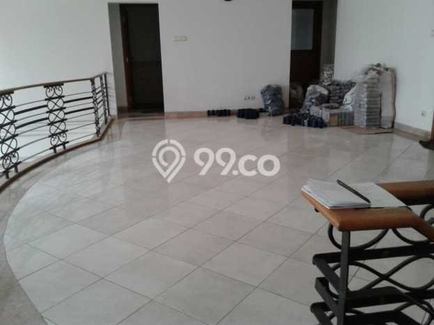 Rumah Mewah LB 500m2 Siap Huni Desain Elegan di Mekar Wangi, Bandung Rumah Mewah LB 500m2 Siap Huni Desain Elegan di Mekar Wangi, Bandung