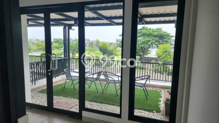 Ruko Bagus Dijual LB 90m2 Lokasi Strategis Tangerang Area Cocok untuk Berbisnis Ruko Bagus Dijual LB 90m2 Lokasi Strategis Tangerang Area Cocok untuk Berbisnis
