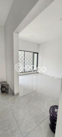 Rumah Mewah LB 150m2 Siap Huni Desain Elegan di Metland Puri, Jakarta Barat Rumah Mewah LB 150m2 Siap Huni Desain Elegan di Metland Puri, Jakarta Barat