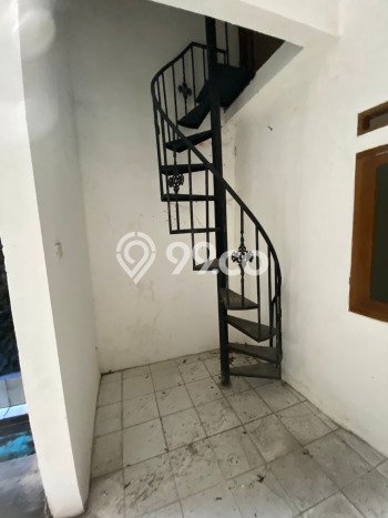 Dijual Hunian Mewah dengan Fasilitas Sekitar Lengkap di Menteng, Jakarta Pusat Dijual Hunian Mewah dengan Fasilitas Sekitar Lengkap di Menteng, Jakarta Pusat