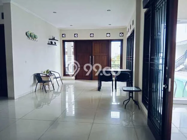 Vila di , Luas 700m2m², Area Strategis Vila di , Luas 700m2m², Area Strategis