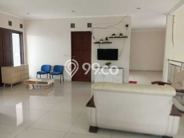 Vila di , Luas 700m2m², Area Strategis Vila di , Luas 700m2m², Area Strategis