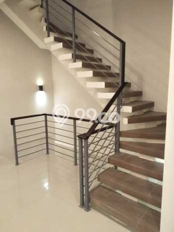 Rumah Elit Modern Tanpa Renovasi di Sunter Jakarta Utara Rumah Elit Modern Tanpa Renovasi di Sunter Jakarta Utara
