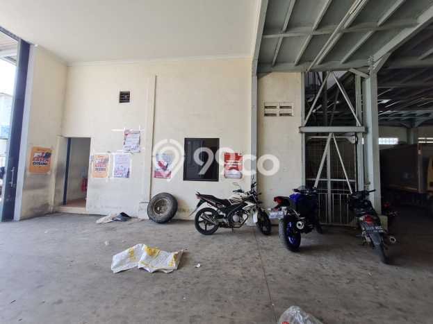 Gudang untuk Disewa di Pusat Jakarta Utara Luas Bangunan 1600m2 Gudang untuk Disewa di Pusat Jakarta Utara Luas Bangunan 1600m2
