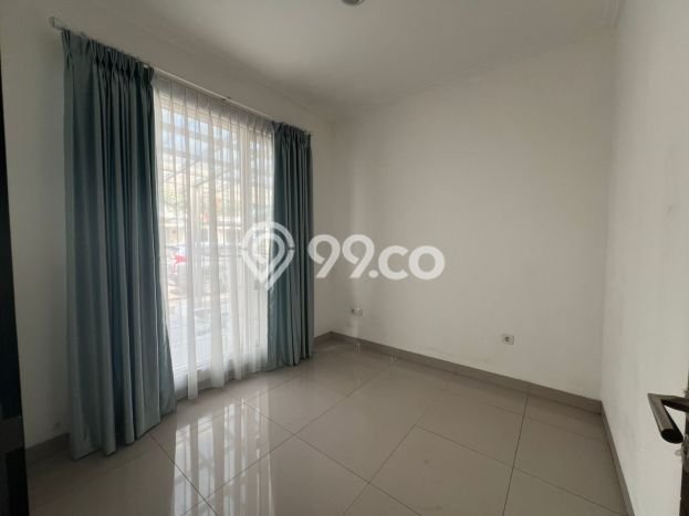 Disewakan! Rumah 3 Kamar Tidur &
2 Kamar Mandi di Pantai Indah Kapuk 2, Jakarta Utara Disewakan! Rumah 3 Kamar Tidur &
2 Kamar Mandi di Pantai Indah Kapuk 2, Jakarta Utara