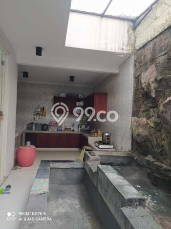 Hunian Elit LB 400m2 Siap Pakai Desain Elegan di Darmo Permai, Surabaya Hunian Elit LB 400m2 Siap Pakai Desain Elegan di Darmo Permai, Surabaya