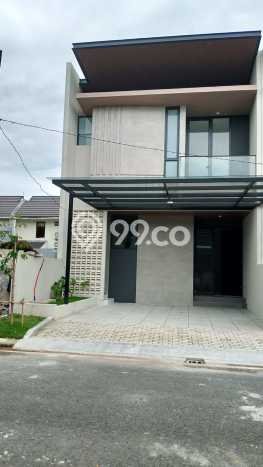Dijual Rumah Luas Megah Dengan View Cantik di Citraland, Surabaya Dijual Rumah Luas Megah Dengan View Cantik di Citraland, Surabaya