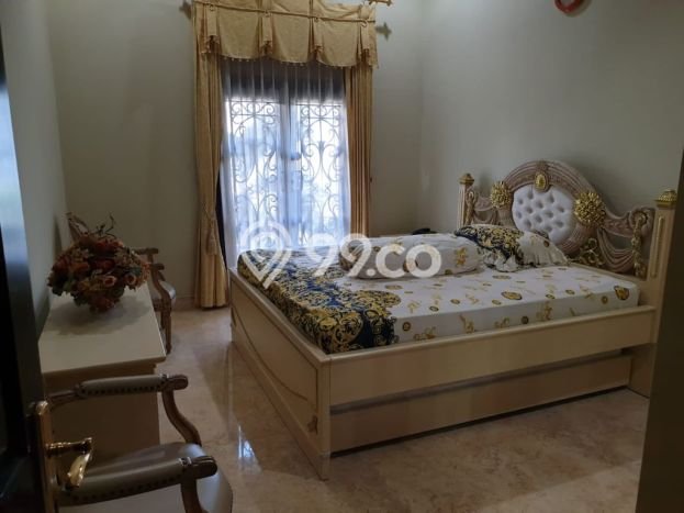 Jual Rumah Mewah Megah Dengan View Eksklusif di Pakuwon City, Surabaya Jual Rumah Mewah Megah Dengan View Eksklusif di Pakuwon City, Surabaya