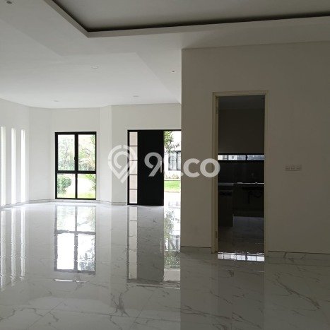 Best Deal Hunian Mewah Ideal dan Luas di Rungkut, Surabaya Best Deal Hunian Mewah Ideal dan Luas di Rungkut, Surabaya