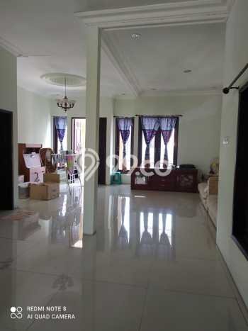 Hunian Elit LB 400m2 Siap Pakai Desain Elegan di Darmo Permai, Surabaya Hunian Elit LB 400m2 Siap Pakai Desain Elegan di Darmo Permai, Surabaya