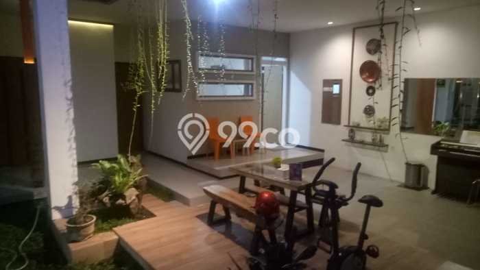 Rumah Elit Modern Tanpa Renovasi di Malang Kota Malang Rumah Elit Modern Tanpa Renovasi di Malang Kota Malang