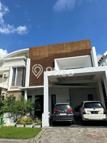 Dijual Hunian Mewah dengan Fasilitas Sekitar Lengkap di Wiyung, Surabaya Dijual Hunian Mewah dengan Fasilitas Sekitar Lengkap di Wiyung, Surabaya