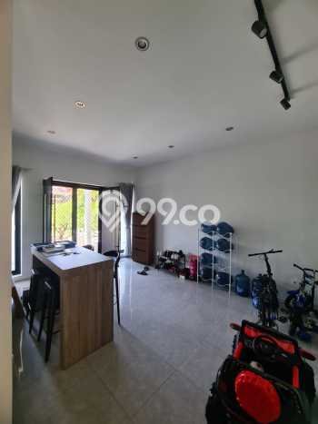 Dijual Hunian Mewah dengan Fasilitas Sekitar Lengkap di Wiyung, Surabaya Dijual Hunian Mewah dengan Fasilitas Sekitar Lengkap di Wiyung, Surabaya