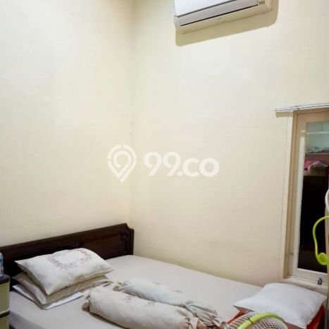 For Sale Rumah 2 Kamar Lokasi Strategis Nyaman dan Strategis di Rungkut For Sale Rumah 2 Kamar Lokasi Strategis Nyaman dan Strategis di Rungkut