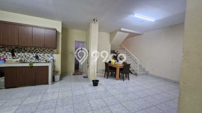 Dijual Rumah Elit Exclusive di Cengkareng, Jakarta Barat Dijual Rumah Elit Exclusive di Cengkareng, Jakarta Barat
