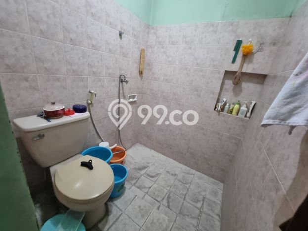 Rumah Luxury di Jakarta Barat Strategis Kondisi Terawat Rumah Luxury di Jakarta Barat Strategis Kondisi Terawat