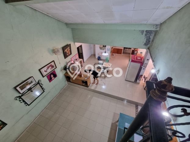 Rumah Luxury di Jakarta Barat Strategis Kondisi Terawat Rumah Luxury di Jakarta Barat Strategis Kondisi Terawat