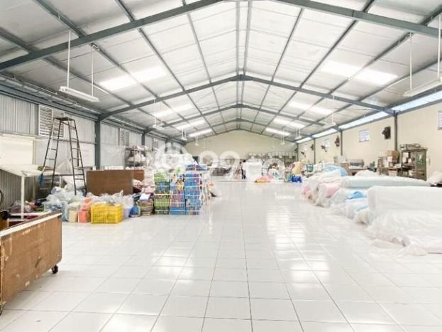Gudang Dijual di Prime Area Jakarta Utara Luas 1000m2 Gudang Dijual di Prime Area Jakarta Utara Luas 1000m2