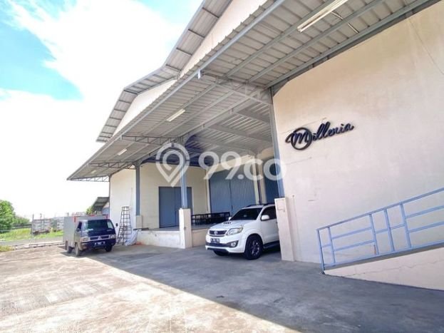 Gudang Dijual di Prime Area Jakarta Utara Luas 1000m2 Gudang Dijual di Prime Area Jakarta Utara Luas 1000m2