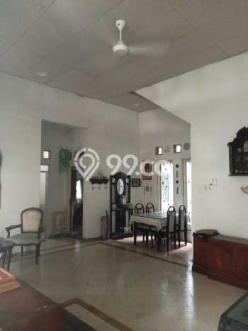 Disewakan Segera Rumah Kondisi Bagus di Area Wiyung, Surabaya Disewakan Segera Rumah Kondisi Bagus di Area Wiyung, Surabaya