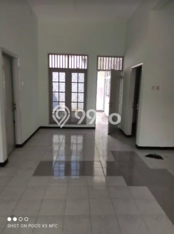 Jarang Ada! Rumah Sewa 4 Kamar Bagus Siap Huni Sukomanunggal Jarang Ada! Rumah Sewa 4 Kamar Bagus Siap Huni Sukomanunggal