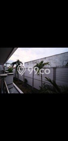 Jual Rumah Mewah Elegan Dengan View Cantik di Sukomanunggal, Surabaya Jual Rumah Mewah Elegan Dengan View Cantik di Sukomanunggal, Surabaya