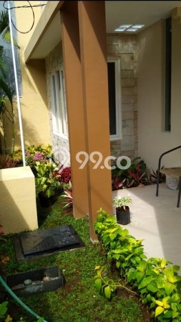 Rumah Modern Cantik 4 Kamar Siap Huni di Wiyung Rumah Modern Cantik 4 Kamar Siap Huni di Wiyung