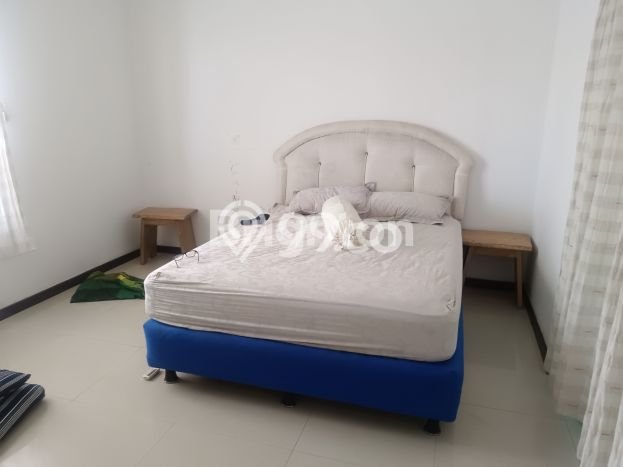 NEW LISTING! Rumah Strategis di , Luas 200m2m² Bangunan 150m2m² NEW LISTING! Rumah Strategis di , Luas 200m2m² Bangunan 150m2m²
