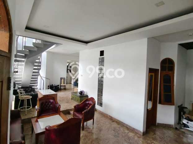 Dijual Rumah Premium dengan Fasilitas Sekitar Lengkap di Kembangan, Jakarta Barat Dijual Rumah Premium dengan Fasilitas Sekitar Lengkap di Kembangan, Jakarta Barat