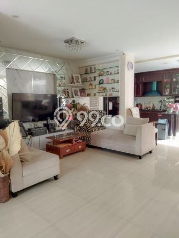 Jual Rumah Mewah Elegan Dengan View Eksklusif di Meruya, Jakarta Barat Jual Rumah Mewah Elegan Dengan View Eksklusif di Meruya, Jakarta Barat