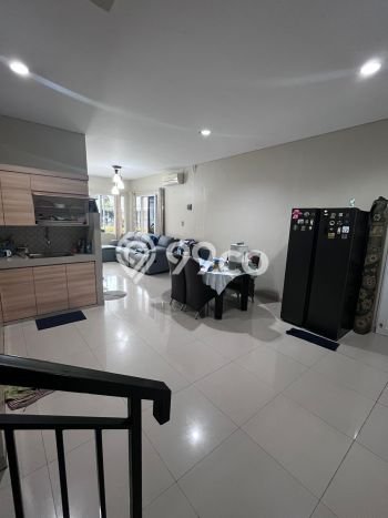 Dijual Rumah Mewah Megah Dengan View Eksklusif di Modernland, Tangerang Dijual Rumah Mewah Megah Dengan View Eksklusif di Modernland, Tangerang
