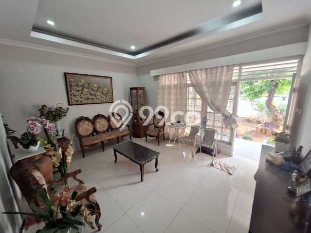 Ready to Use! Premium House LT 354m2 Desain Modern di Meruya Ready to Use! Premium House LT 354m2 Desain Modern di Meruya