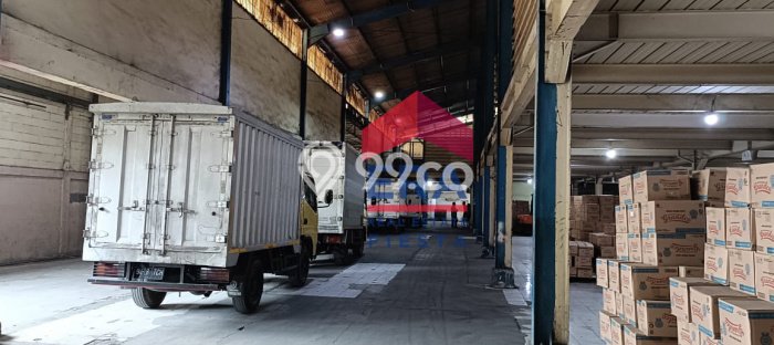 Gudang Bagus Dijual LB 4000m2 Lokasi Strategis Tangerang Area Cocok untuk Berbisnis Gudang Bagus Dijual LB 4000m2 Lokasi Strategis Tangerang Area Cocok untuk Berbisnis