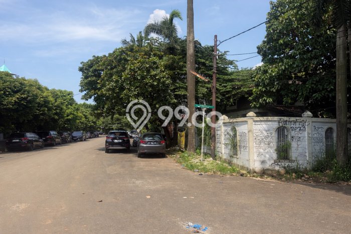 Tanah Dijual Area Strategis di Puri Indah Jakarta Barat 249m2 Tanah Dijual Area Strategis di Puri Indah Jakarta Barat 249m2