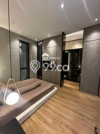 Rumah Mewah LB 310m2 Siap Pakai Desain Elegan di BSD, Tangerang Rumah Mewah LB 310m2 Siap Pakai Desain Elegan di BSD, Tangerang