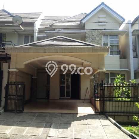 Rumah Elit Modern Tanpa Renovasi di BSD City Tangerang Rumah Elit Modern Tanpa Renovasi di BSD City Tangerang